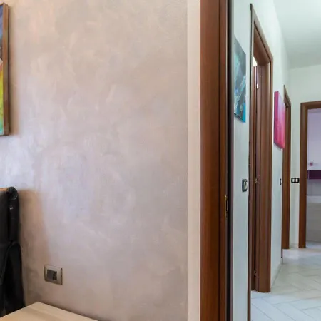 Mameli Apartment *